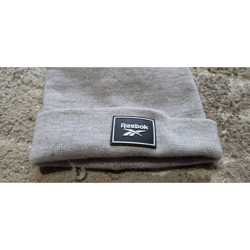 New Reebok beanie - Picture 2 of 4
